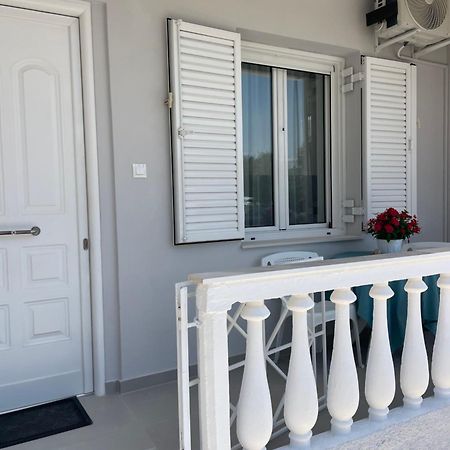 Kyma Luxury Suite Кіатон Екстер'єр фото