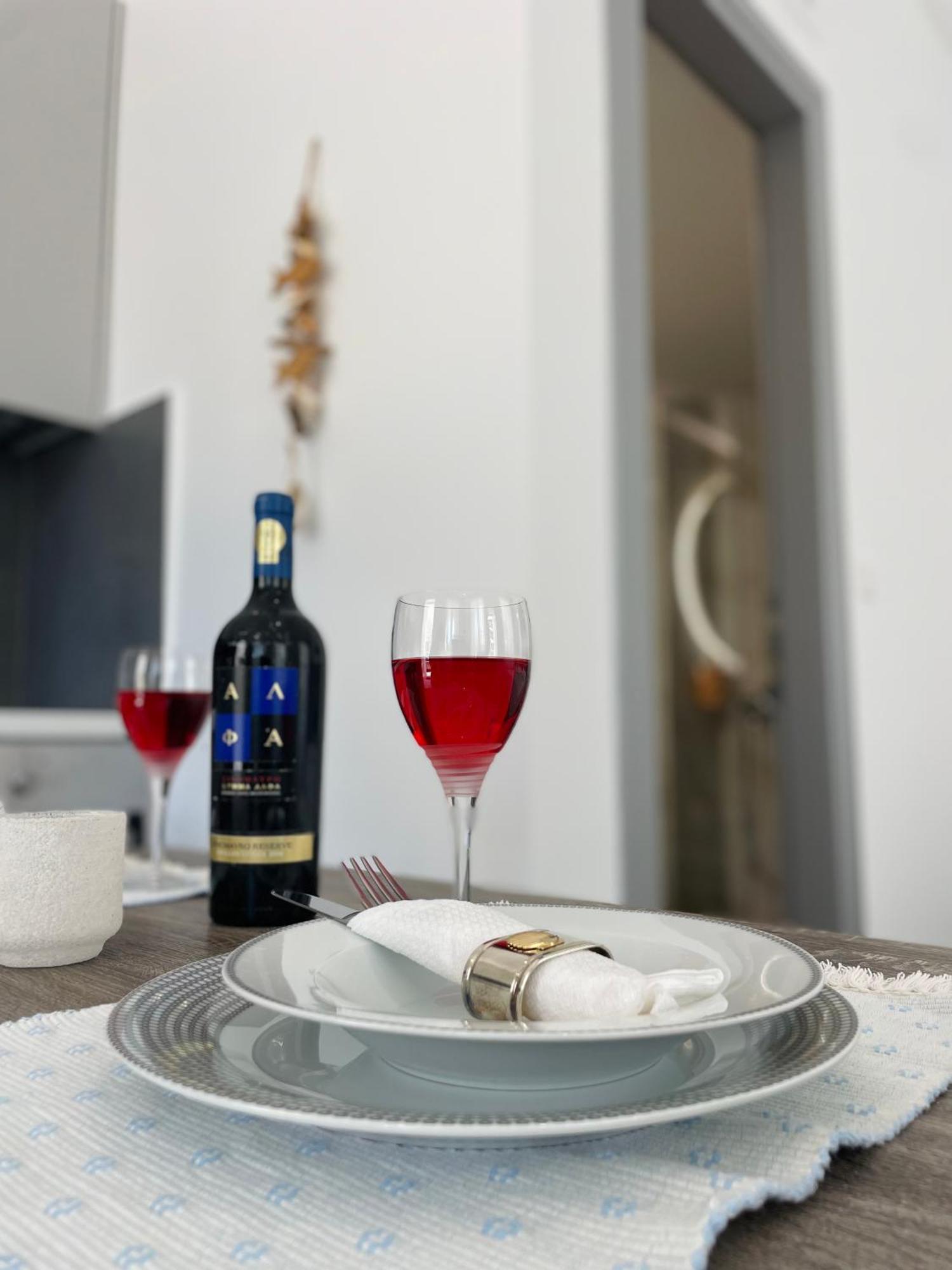 Kyma Luxury Suite Кіатон Екстер'єр фото
