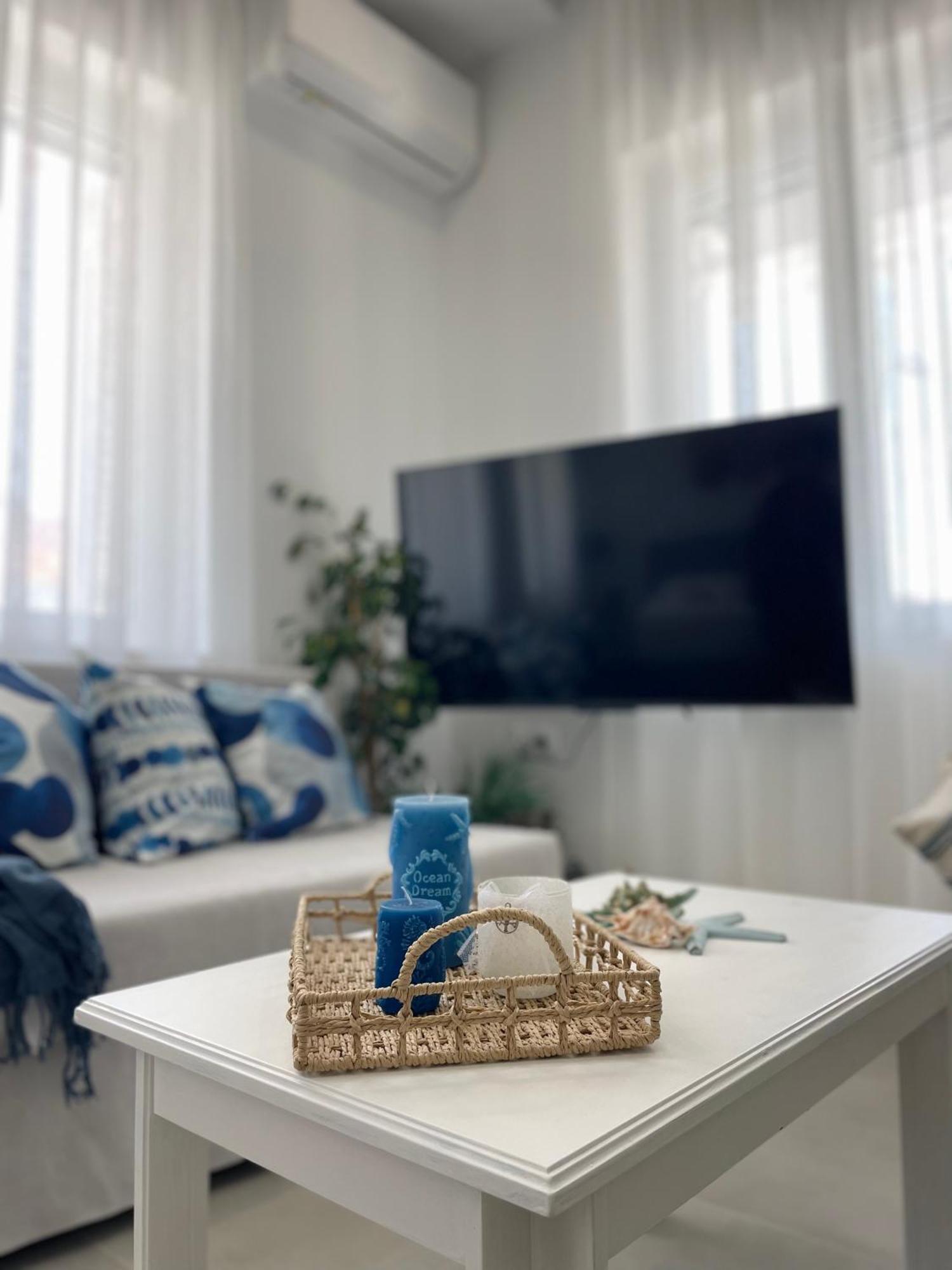 Kyma Luxury Suite Кіатон Екстер'єр фото